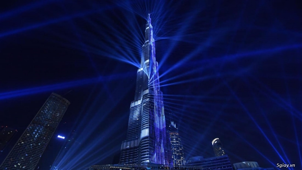Bên trong tòa nhà cao nhất thế giới ở Dubai - 2