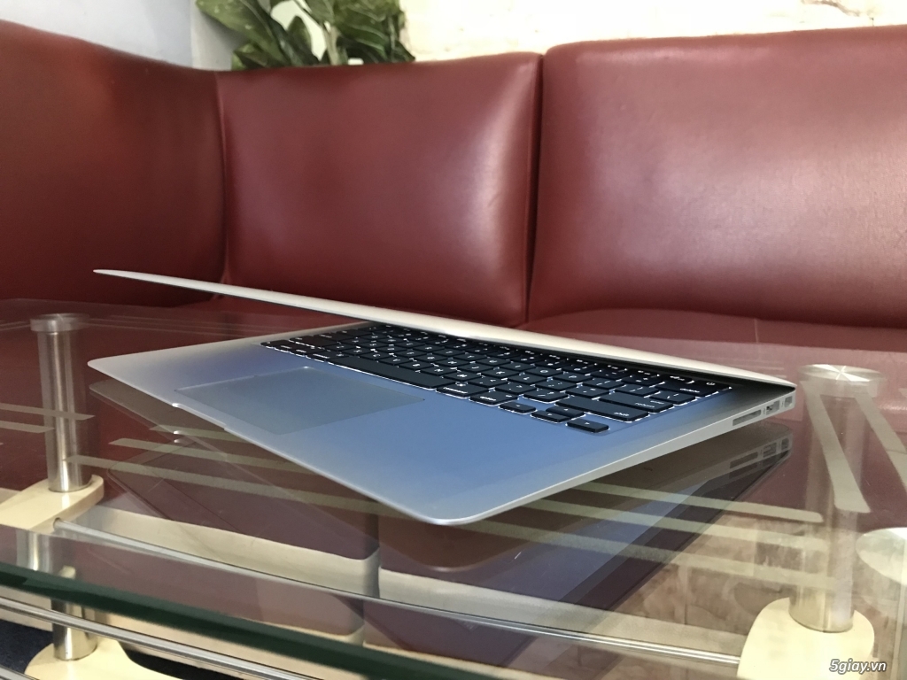 Macbook Air 13 2015 MJVE2 Core i5 128GB chuẩn Mỹ .
