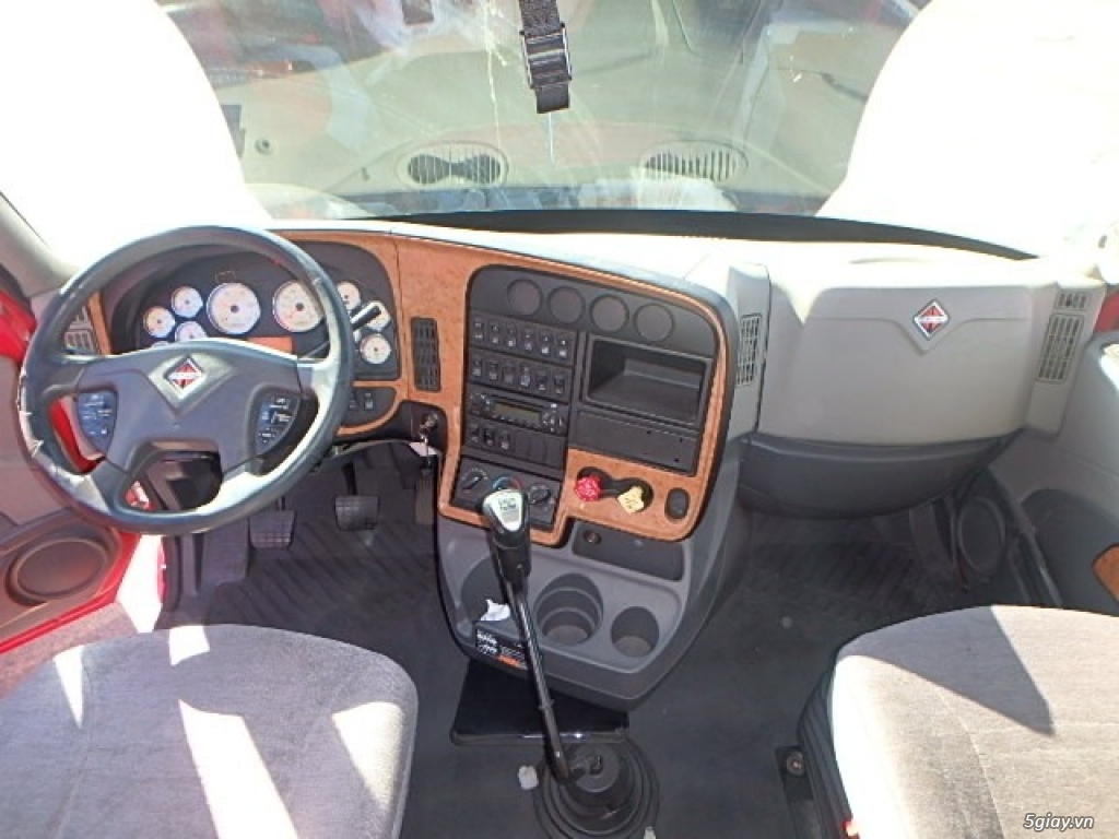 Đầu kéo mỹ maxxforce 2013 chưa bao giờ có giá tốt như vậy - 3