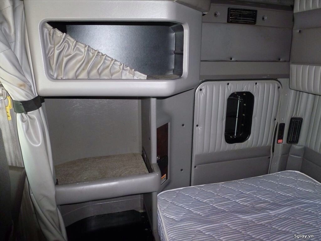 Đầu kéo mỹ maxxforce 2013 chưa bao giờ có giá tốt như vậy