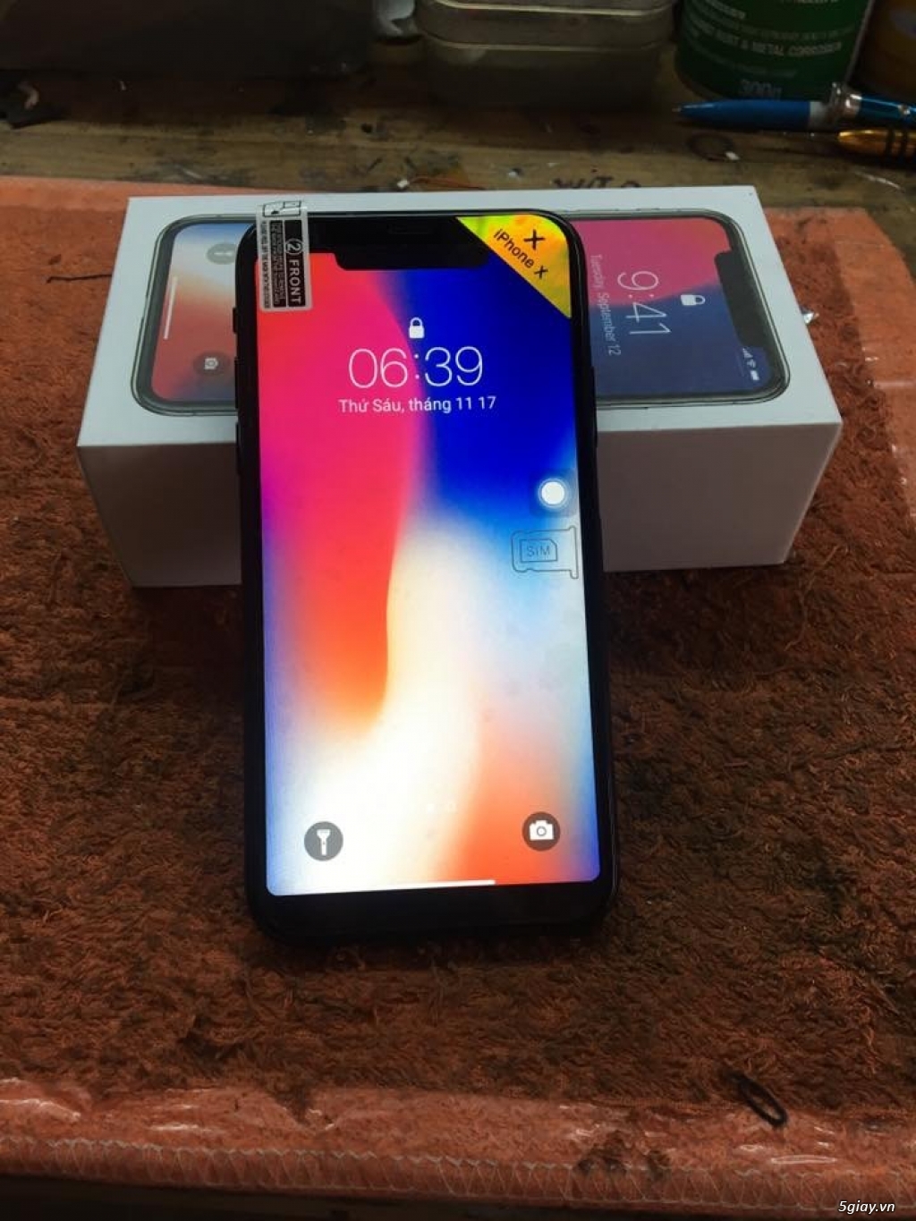 Samsung Galaxy S9+ / IPhone X