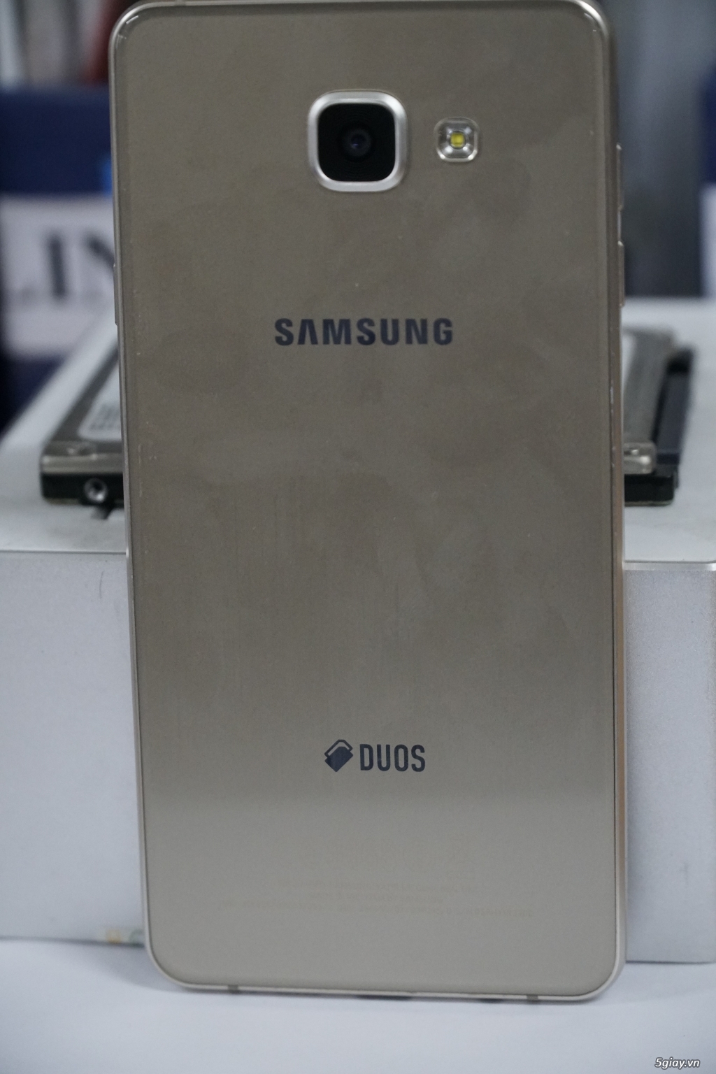 Cần bán Samsung Galaxy A7 2016 - 2