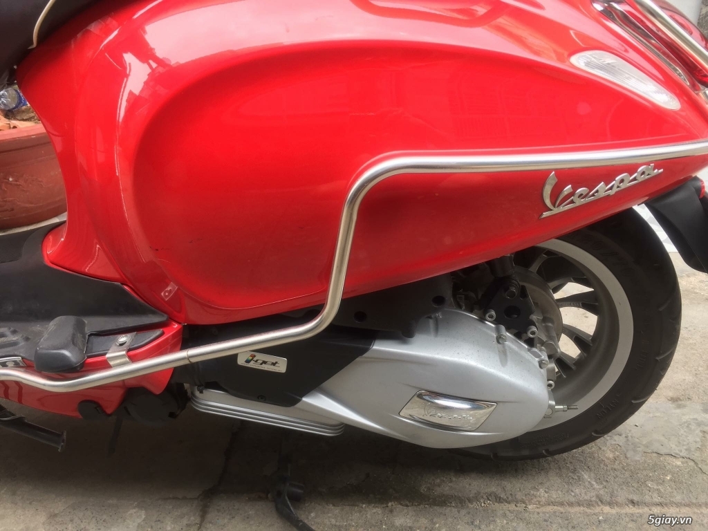 Cần bán Vespa Sprint iGet 125 !