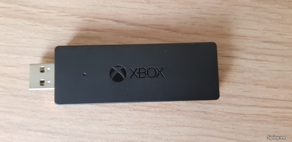 Cần Bán: Receiver tay cầm Xbox tren PC.