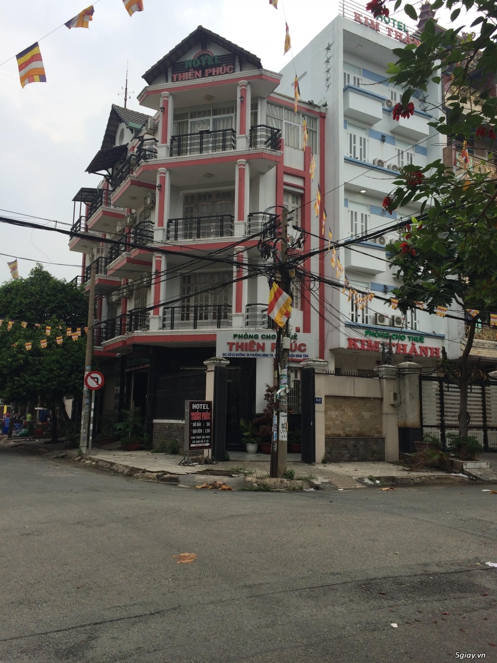 Bán khách sạn lô góc đúc 4 tấm đường số 7A gần Aeon Bình Tân 6x23 - 1