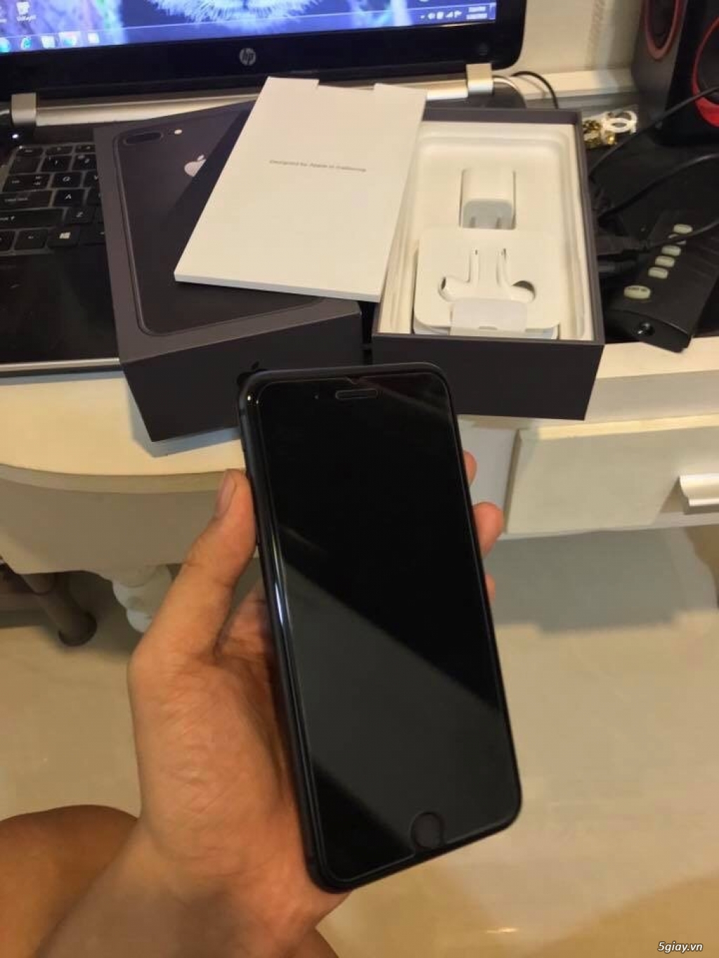 Iphone 8plus đen 99% fullbox