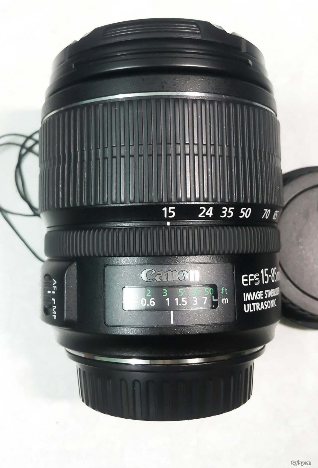Lens Canon EF-S 15-85mm f/3.5-5.6 IS USM like new - 3