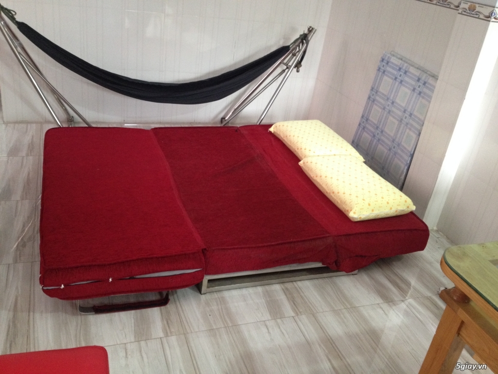 Cần bán: giường gấp thành ghế sofa