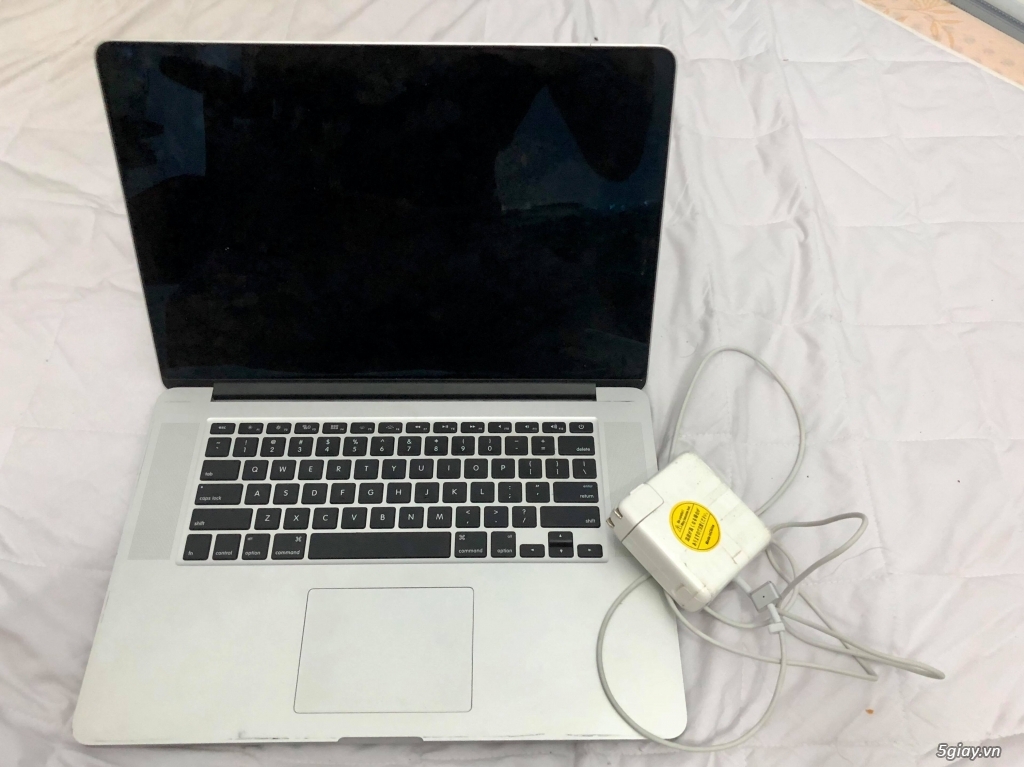 Macbook Pro Retina 15'' -2013- ME29 - 1