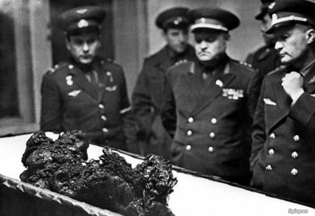 Bí mật sứ mệnh tự sát của phi hành gia Liên Xô: Cái chết của anh làm nhiều người bật khóc! - 3