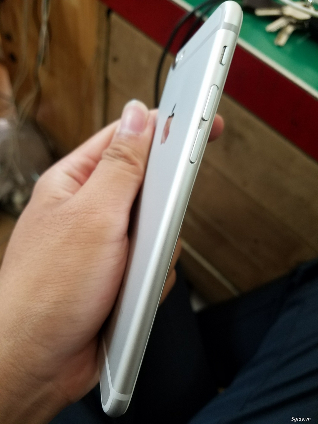 IPhone 6 64GB quốc tế - 2