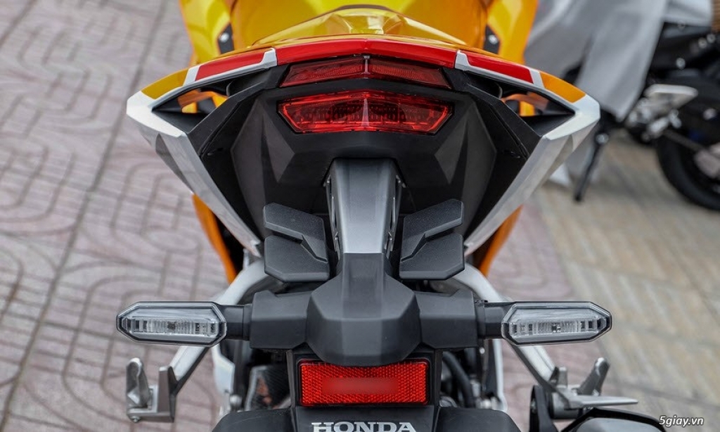 Đánh giá xe Honda CBR250RR Repsol 2018: bản giới hạn chỉ 1.000 xe - 3
