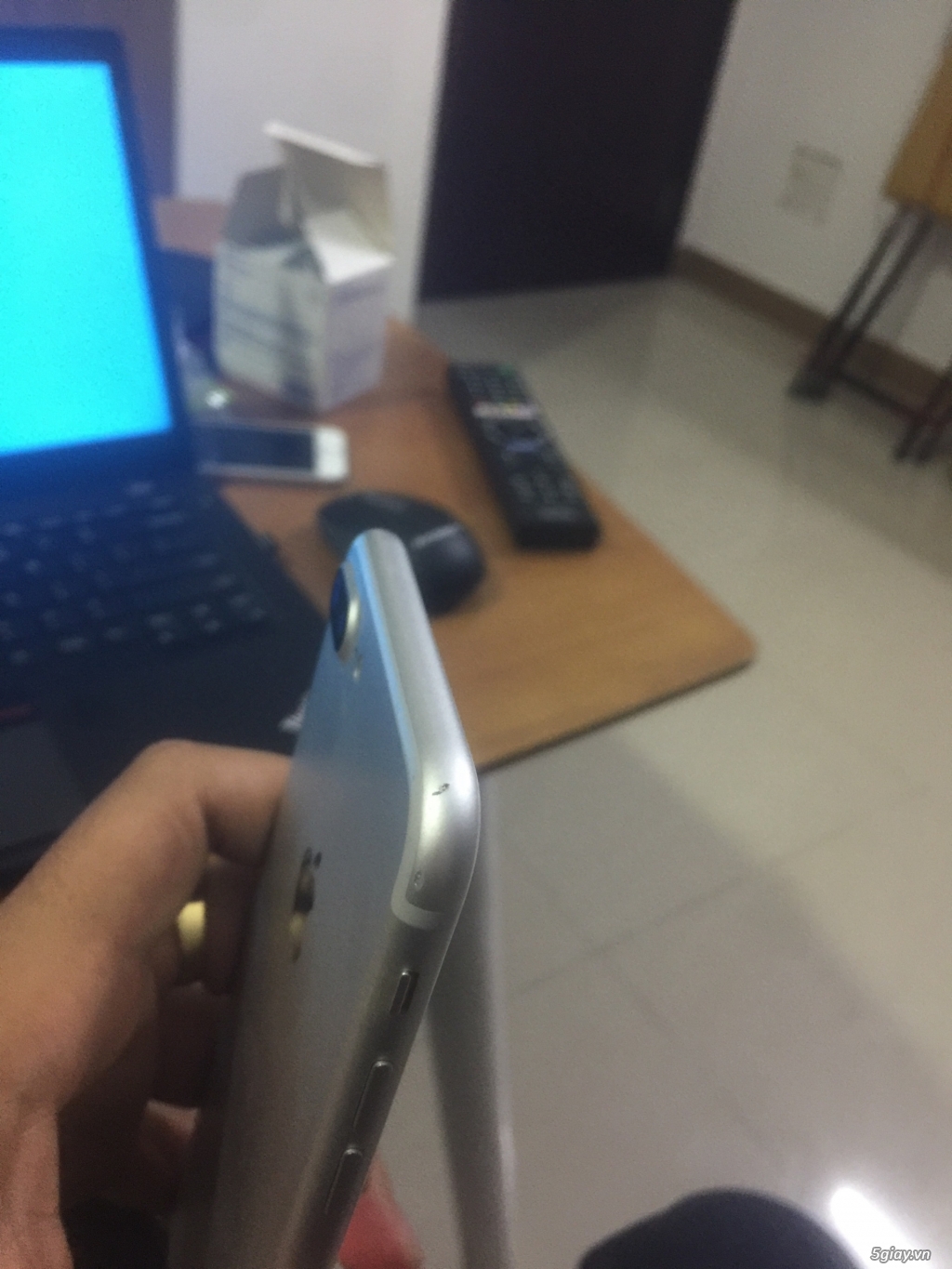 Cần bán iphone 7 plus hàng fpt - 1