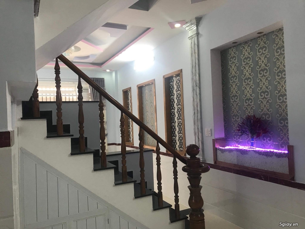 Nhà đẹp q12 cần bán gấp - 2