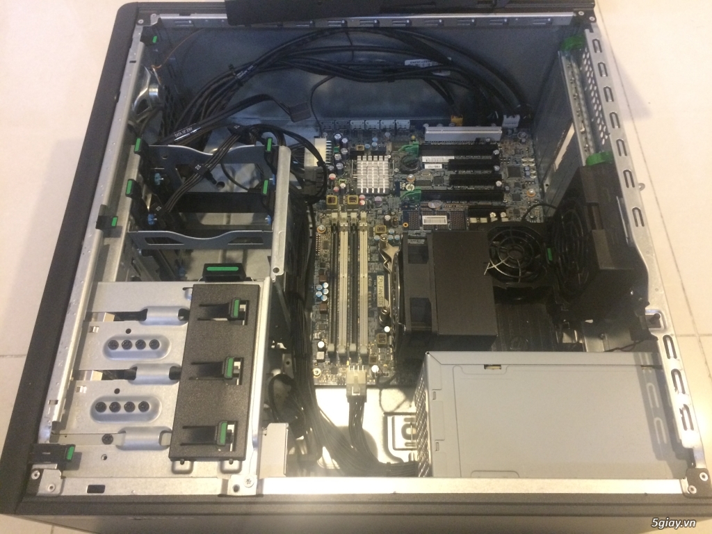 Máy trạm HP Workstation Z420 - 3