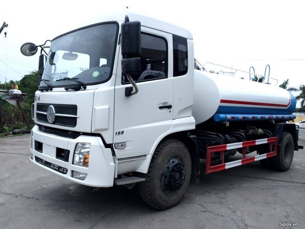 xe phun nước rửa đường dongfeng 9 khối - 1