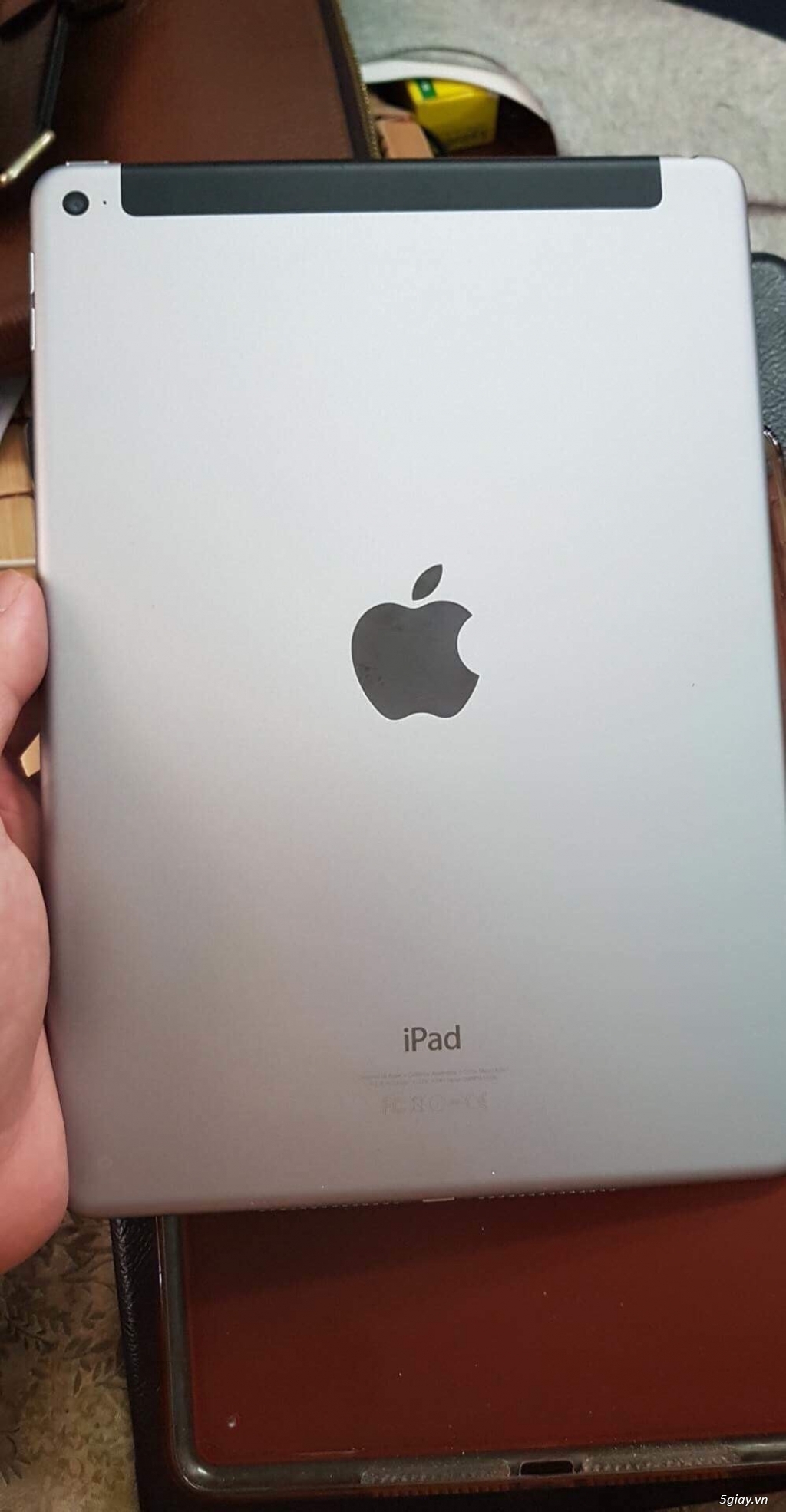 Cần bán ipad air 2 64gb - 1