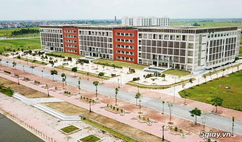 Hiệu phó ĐH Thủy lợi trần tình về cơ sở hơn 1.000 tỷ đồng vắng sinh viên - 1