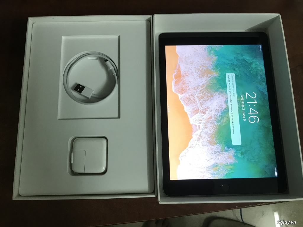 ipad 2017 wifi 32gb grey hàng fptshop - 1