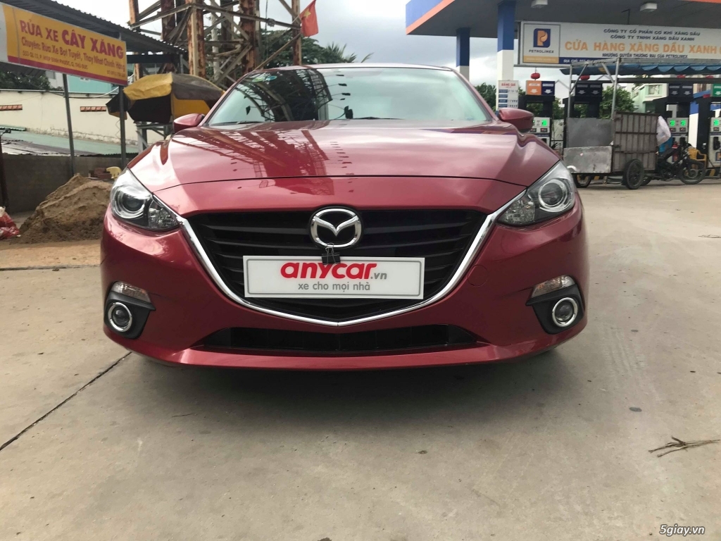 Mazda 3 1.5AT màu đỏ, đời 2016, xe cá nhân một đời chủ