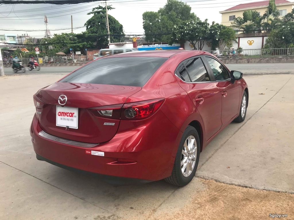 Mazda 3 1.5AT màu đỏ, đời 2016, xe cá nhân một đời chủ - 5