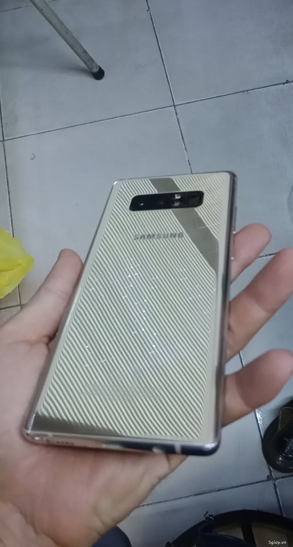 cần bán 1 em Note 8 2 sim  mới 99% còn BH samsung VN 10-2018 - 1
