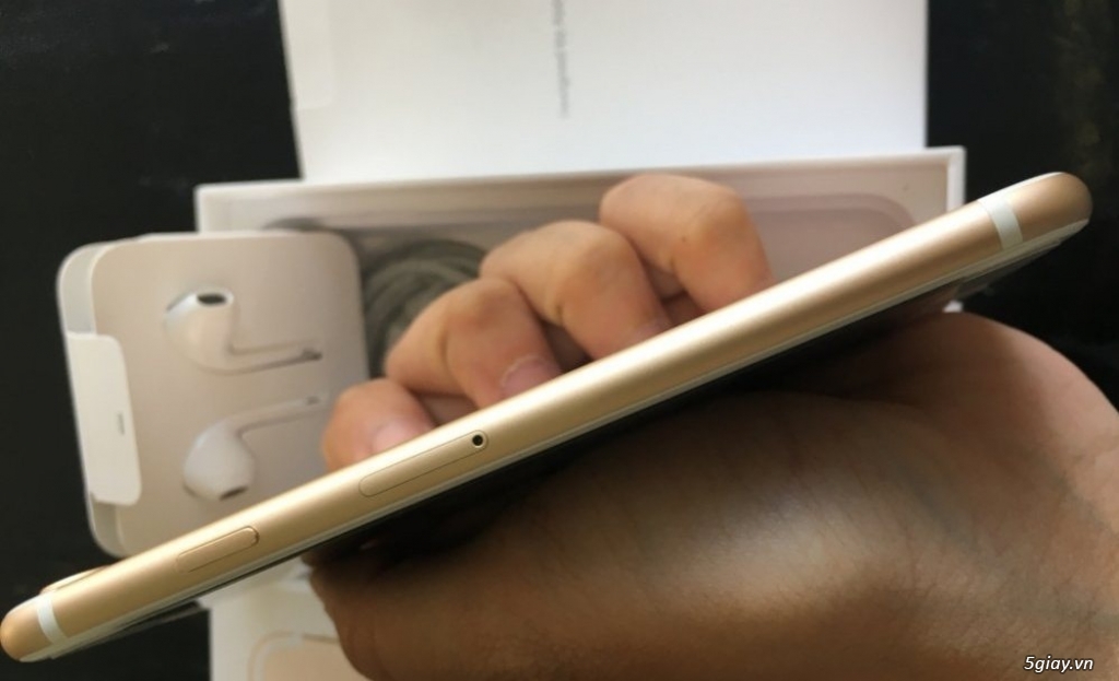 Iphone 7 128gb màu gold quốc tế fullbox - 1