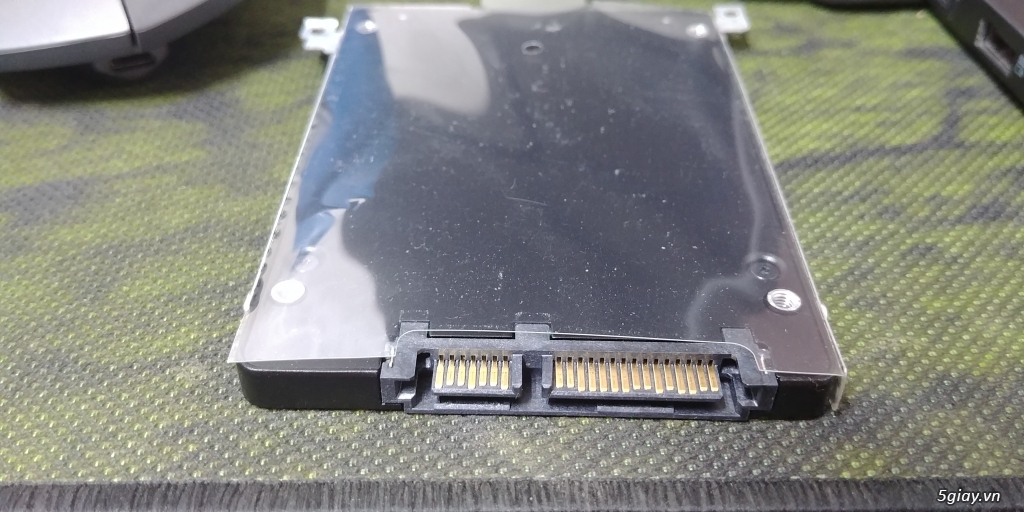 SSD SAMSUNG 256Gb từ laptop thị trường châu Âu giá rẻ - 1