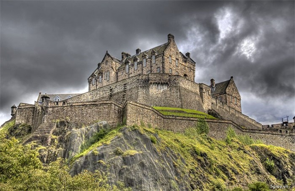 Chuyện bí ẩn chưa có lời giải ở lâu đài Edinburgh