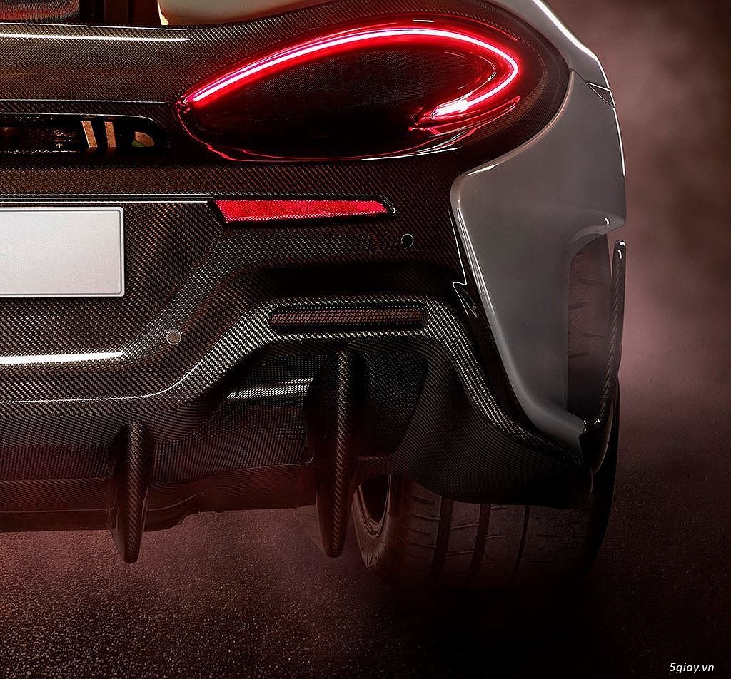 McLaren vinh danh lịch sử với loạt siêu xe “đuôi dài” đặc biệt - 2
