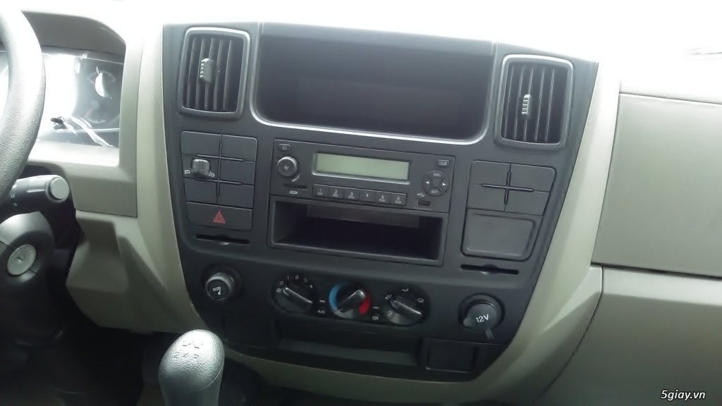 Xe tải Đô Thành IZ65 tải trọng 3.5 tấn giá cạnh tranh giao xe ngay