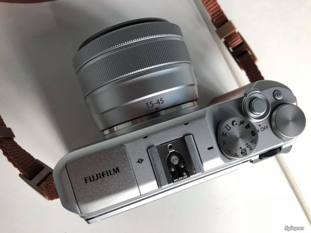 Fujifilm XA5 bảo hành đến 2020 - 3