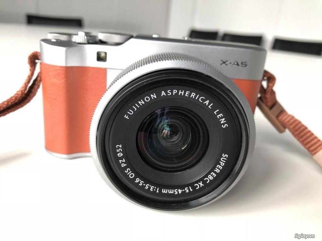 Fujifilm XA5 bảo hành đến 2020 - 1