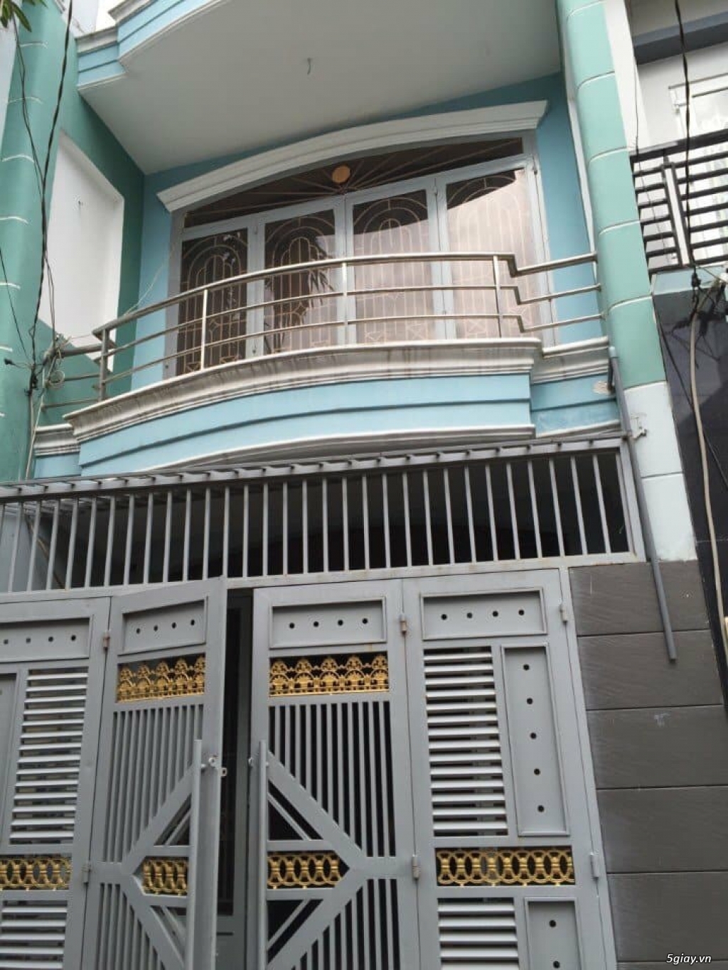 Cần bán gấp căn nhà MT đường Tân Sơn quận 12 DT 72m2