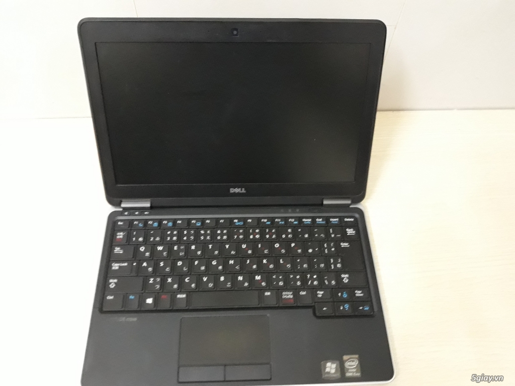 Laptop  Dell 7240 Core i5 4300U -Ram 4G- ssd 128Msata Giá rẻ sinh viên