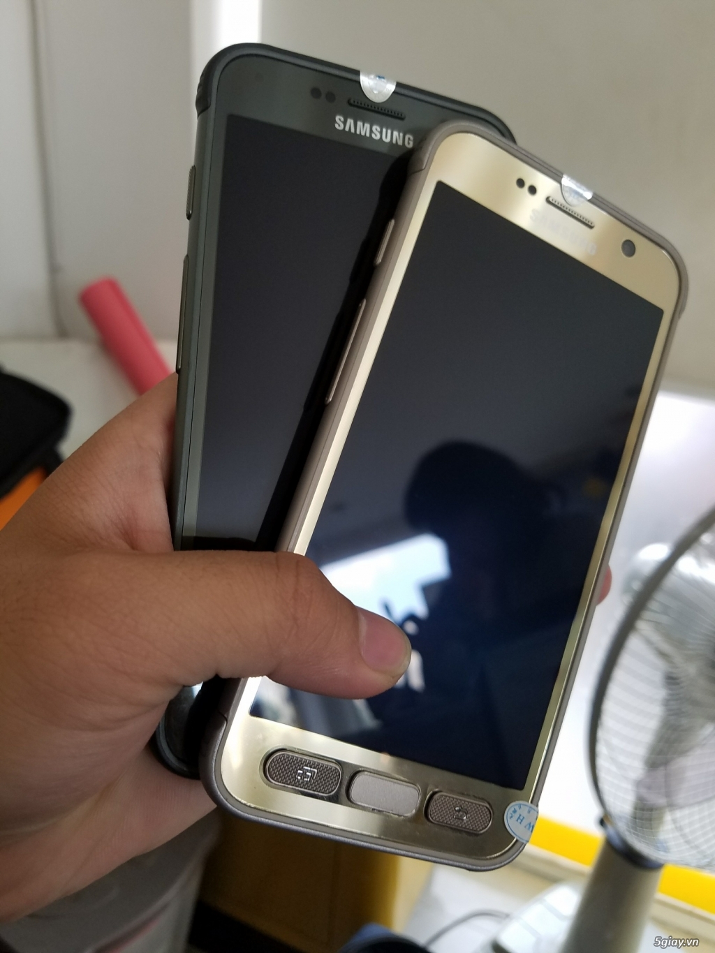 Thanh lý Samsung galaxy S6 Active giá siêu rẻ - 3