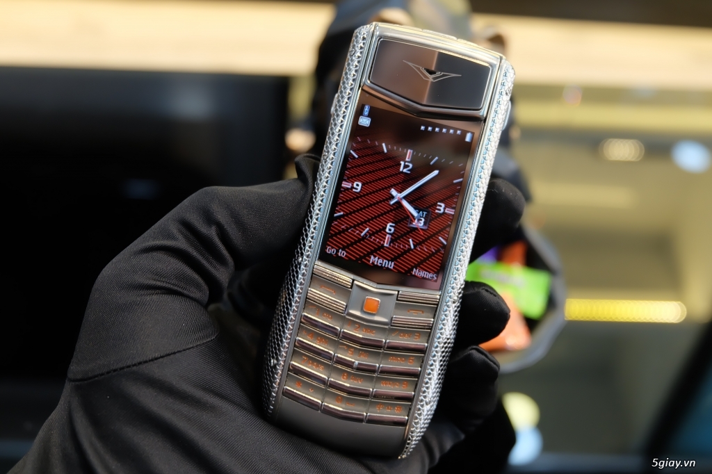 Vertu Ascent Ti Neon - 3