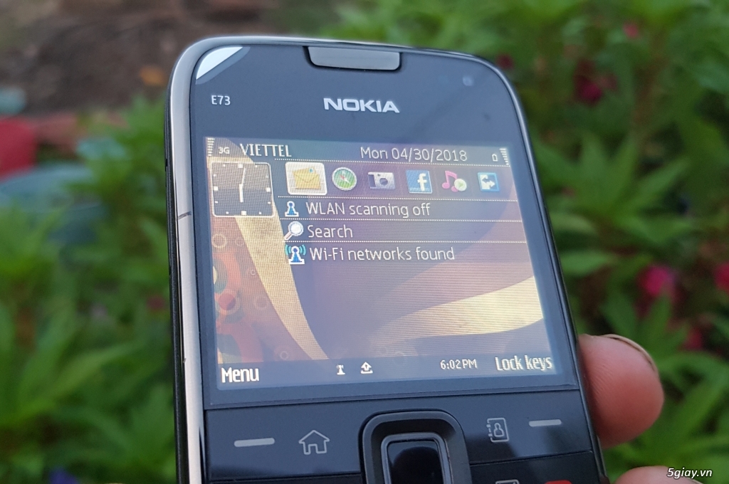 Cần bán nokia E73 Tmobile mới 99%