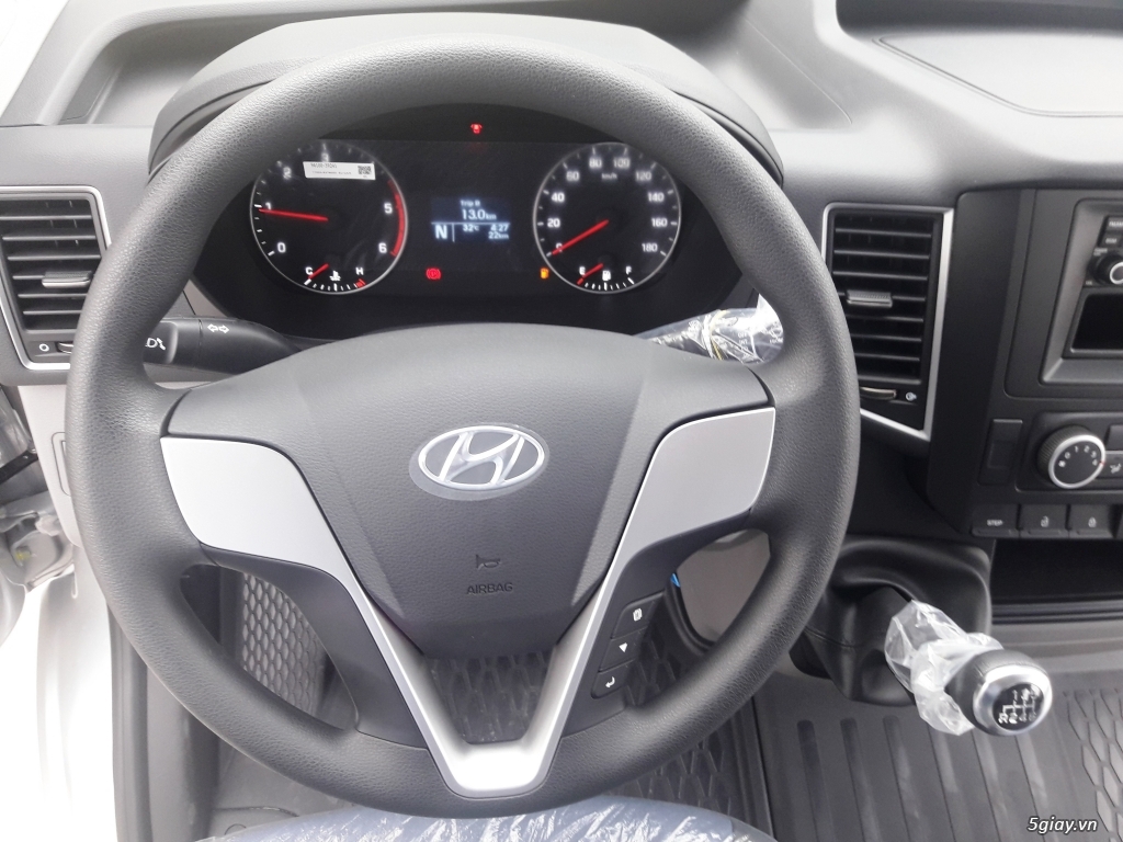 Bán xe du lịch 16 chổ Hyundai Solati H350, dòng đẳng cấp của Hyundai - 9