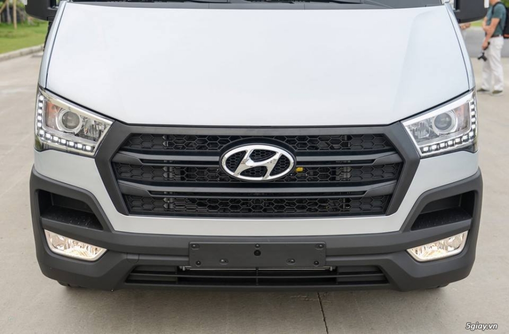 Bán xe du lịch 16 chổ Hyundai Solati H350, dòng đẳng cấp của Hyundai - 11