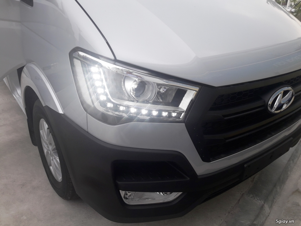 Bán xe du lịch 16 chổ Hyundai Solati H350, dòng đẳng cấp của Hyundai - 4