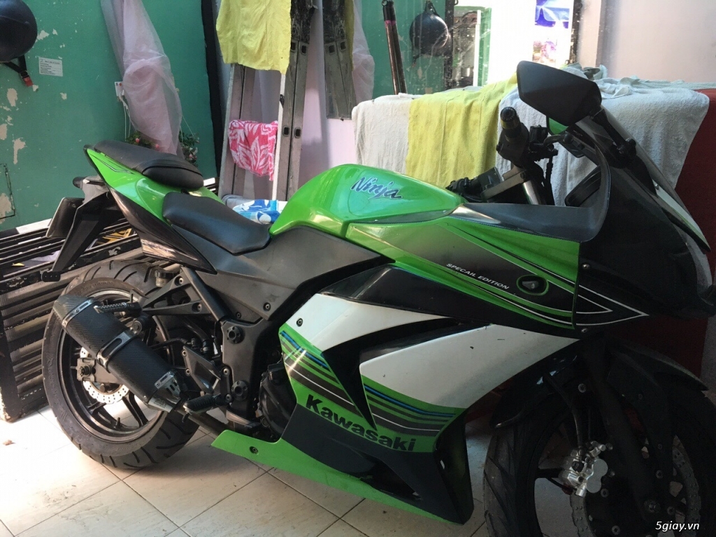 Cần bán gấp Moto Kawasaki Ninja 250R Giá rẻ