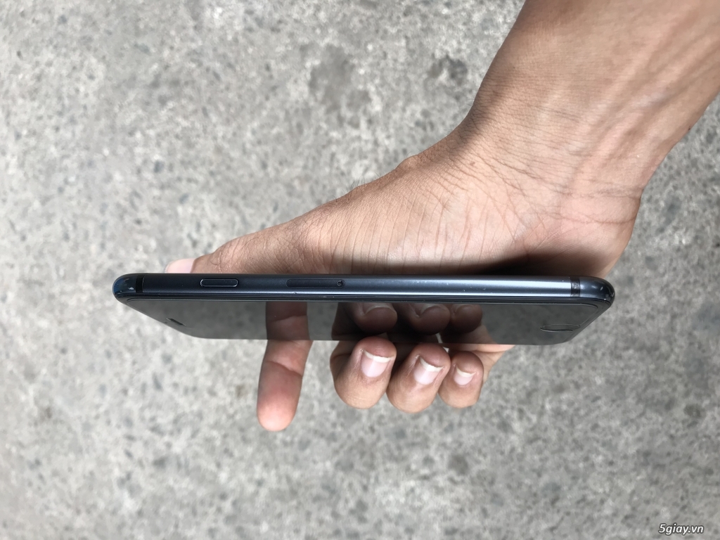 Iphone 7 đen nhám 32gb quốc tế - 2