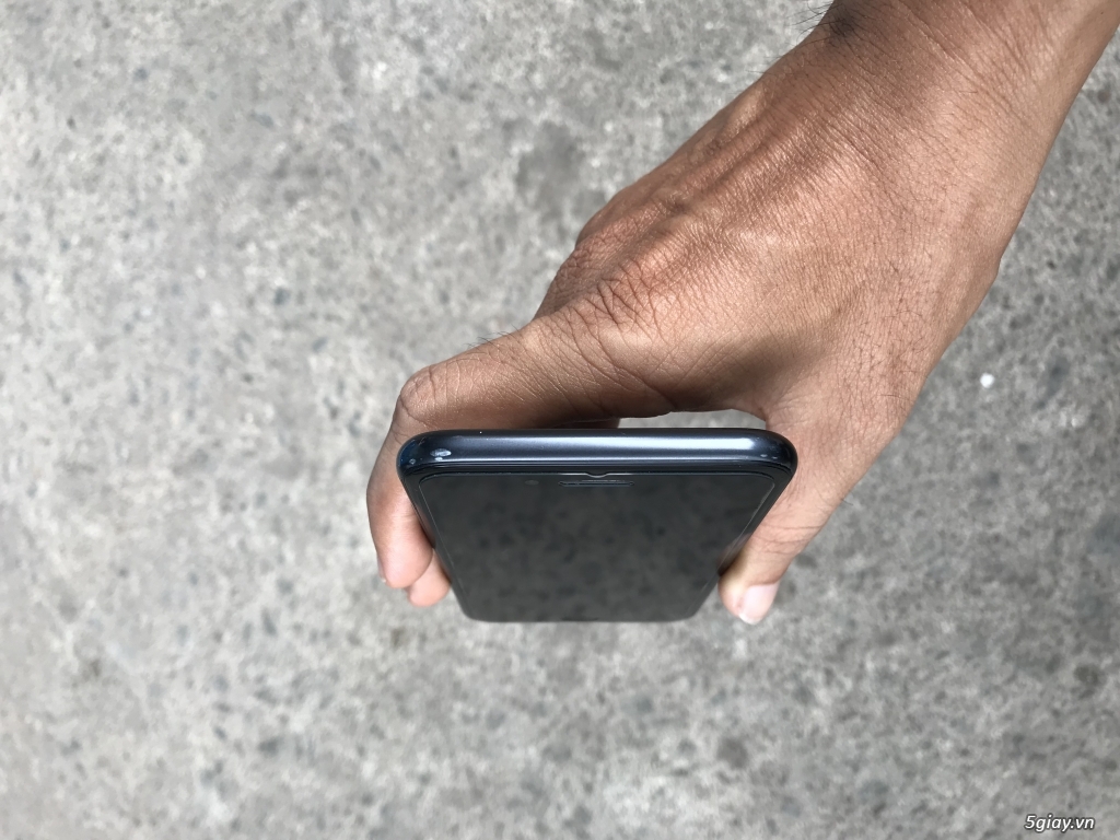 Iphone 7 đen nhám 32gb quốc tế - 3