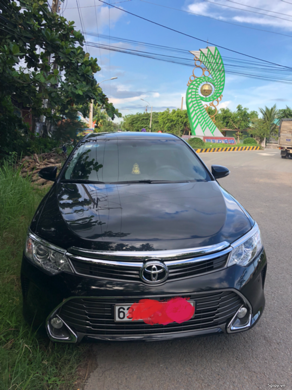 Tiền Giang - Bến Tre Cho Thuê Ô Tô  Tự Lái : SEDONA 2018 -CAMRY 2.5Q - 4