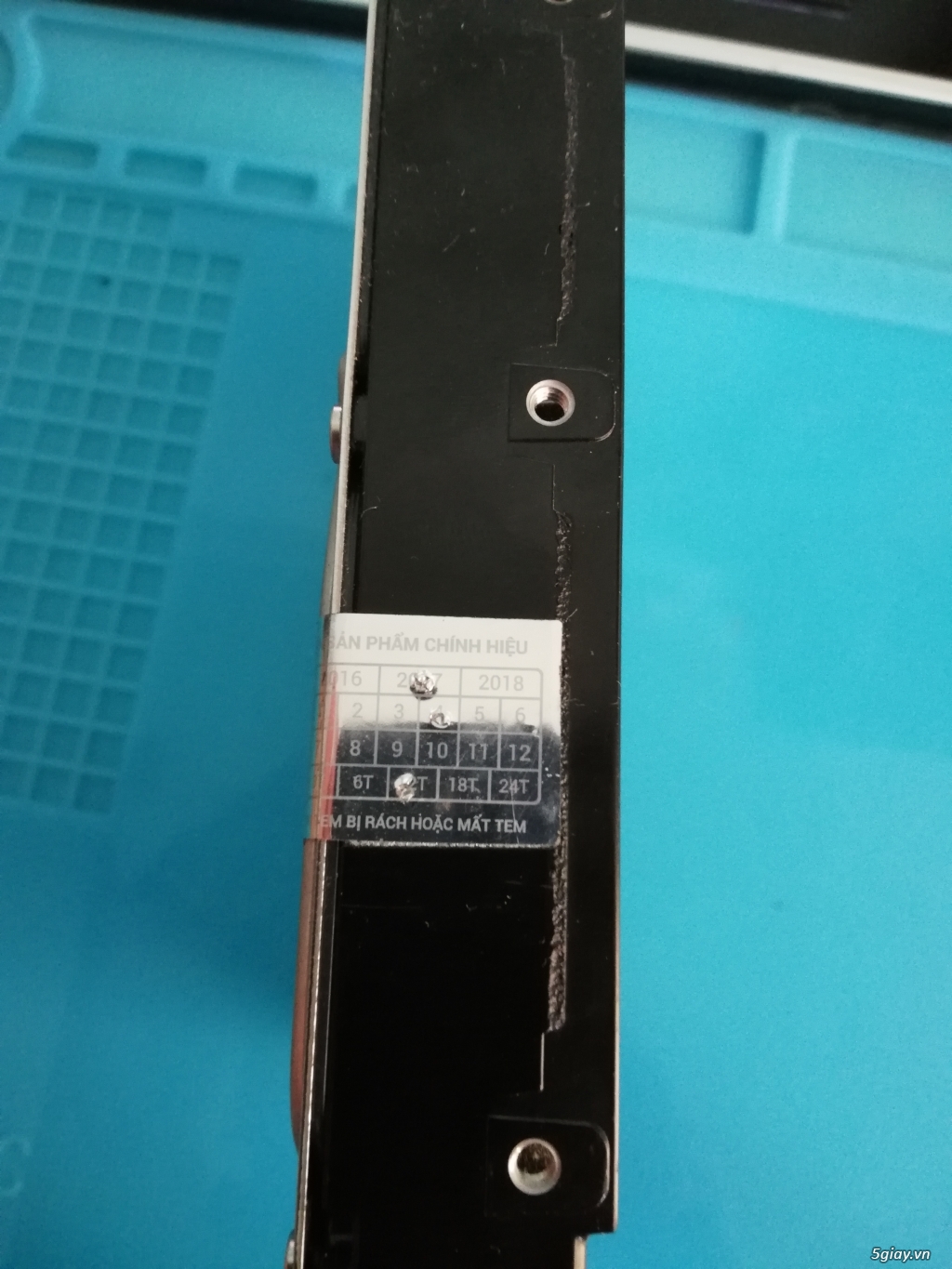 ổ cứng 4T còn nguyên tem mới - 4