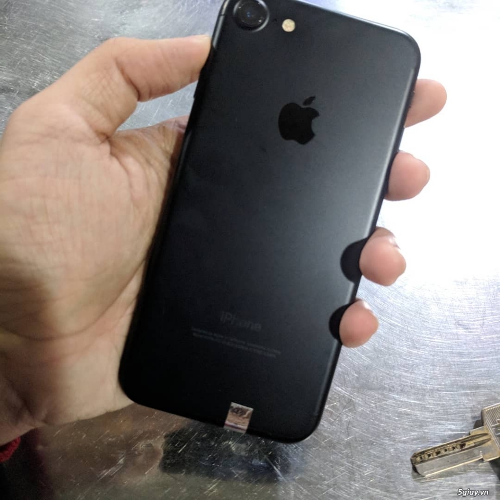 Iphone 7 128g đen nhám - 2