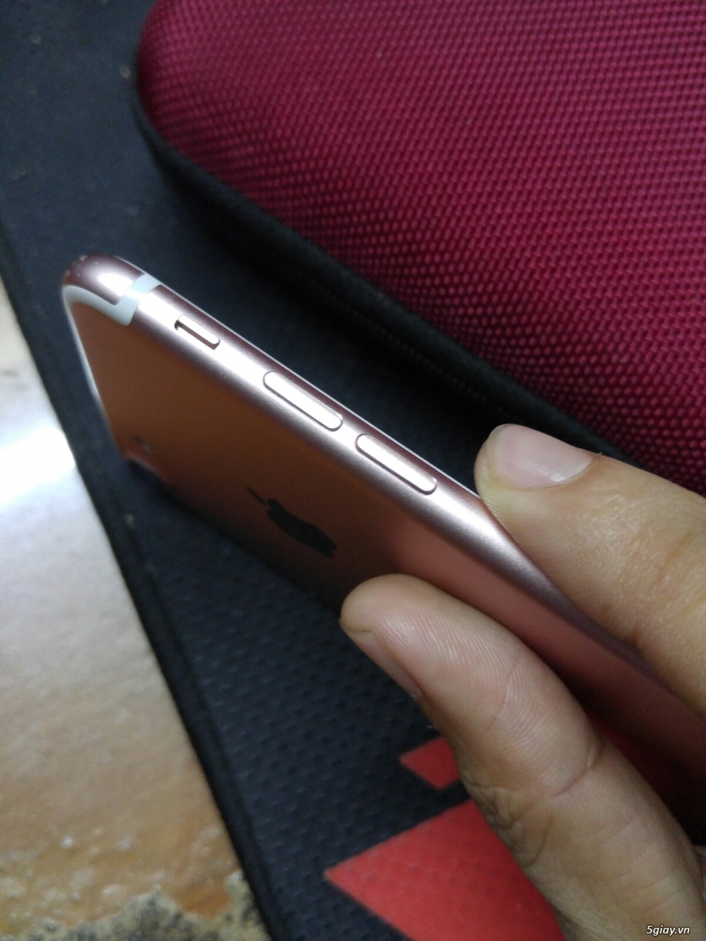 Iphone 7 hồng 32G lock Mỹ - 2