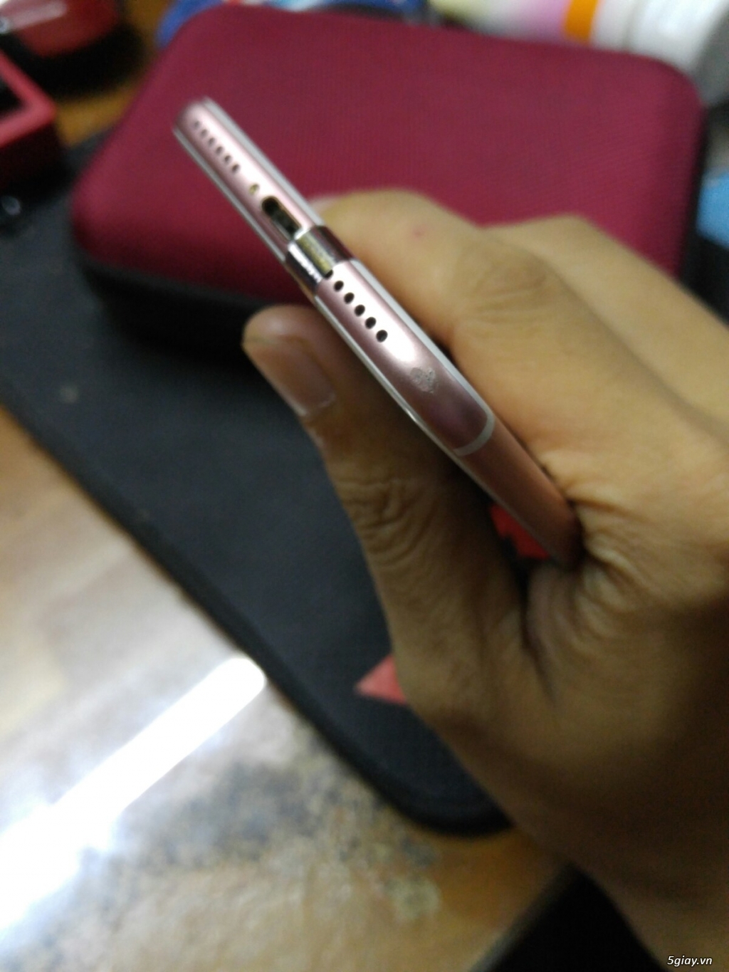 Iphone 7 hồng 32G lock Mỹ - 4