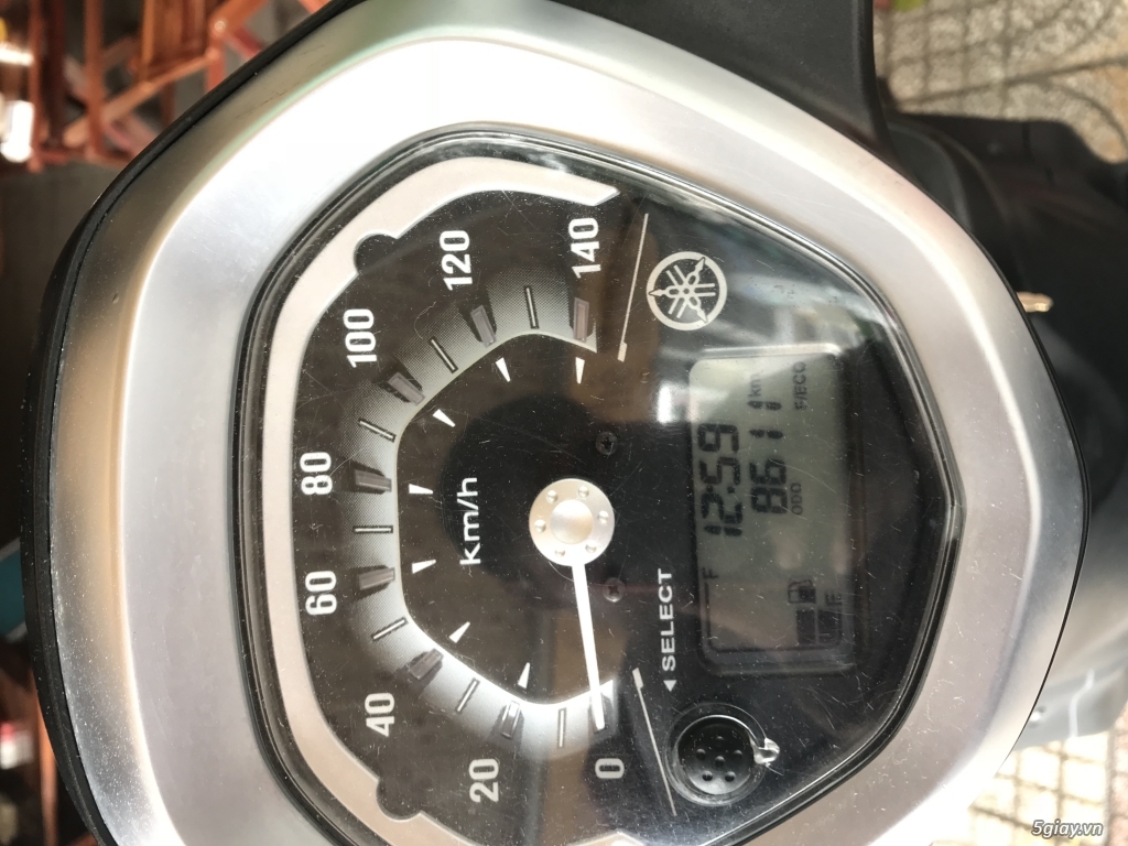 Yamaha grande deluxe đen nhám 2016 - 5
